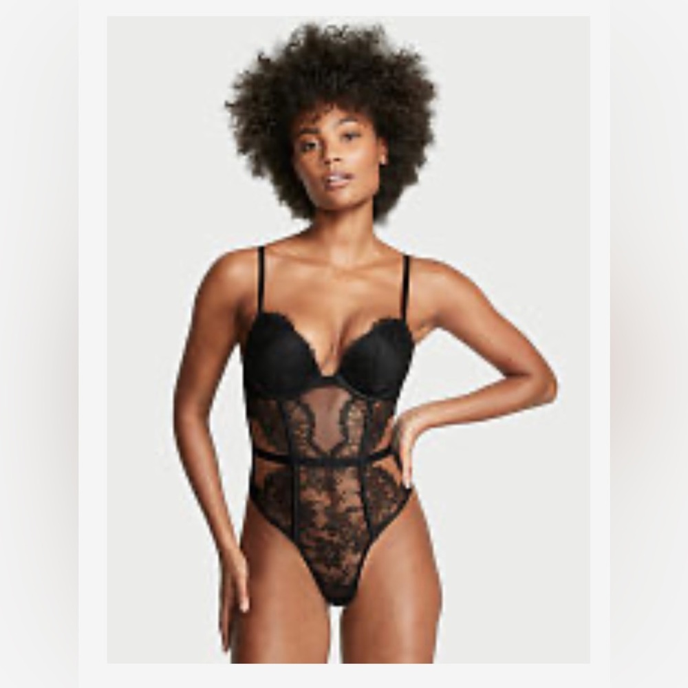 Victoria’s Secret bombshell lace teddy women’s medium